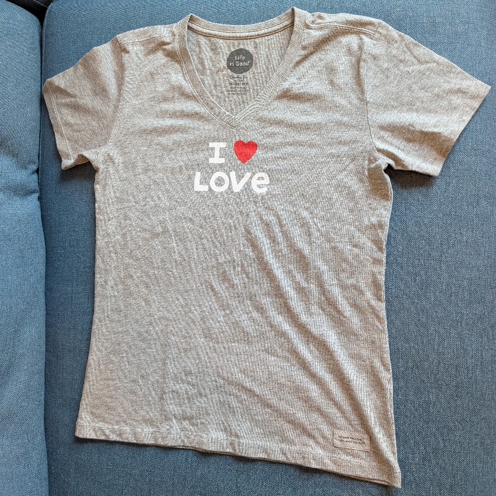 Life Is Good Crusher Tee Gray Short Sleeve Women XS Love Valentine Pride Graphic